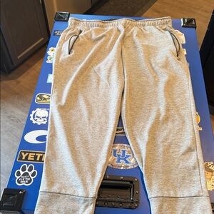 Men’s XXL Eddie Bauer Jogger Pants